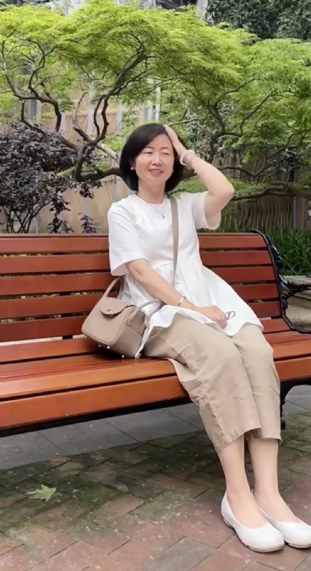 千年老母猪的第二张照片--哈尔滨相亲服务中心