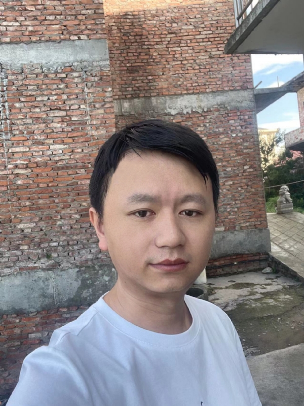 行人的第二张照片--哈尔滨相亲服务中心