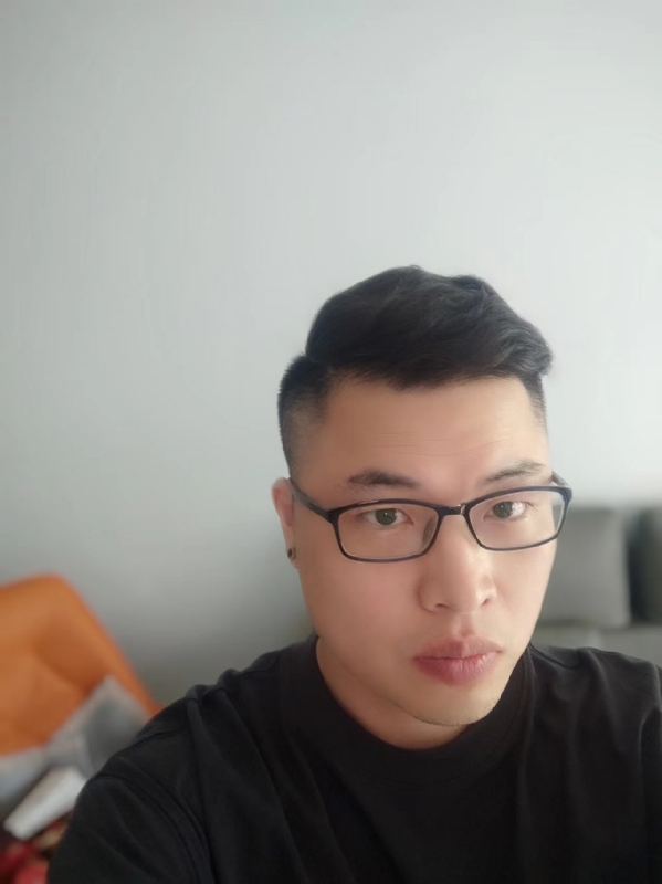 Vincent的第一张照片--哈尔滨相亲服务中心