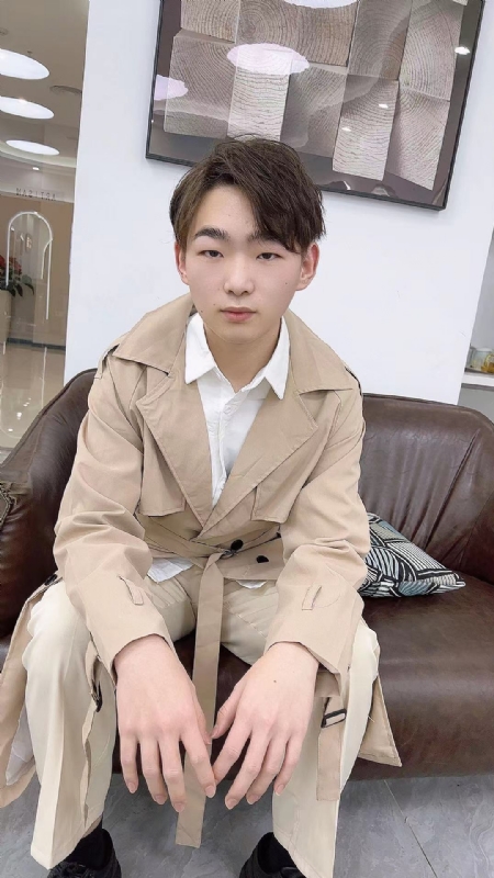 啊哲的第二张照片--哈尔滨相亲服务中心