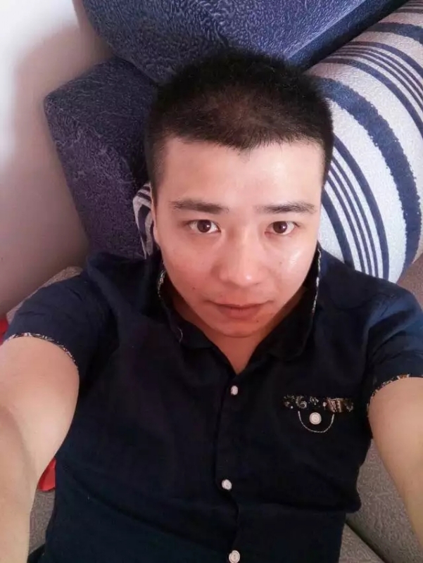 漫步的面包的第一张照片--哈尔滨相亲服务中心