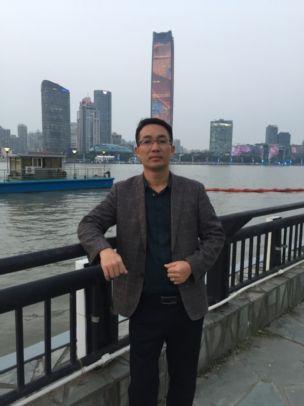 风月无边的第一张照片--哈尔滨相亲服务中心