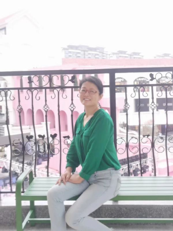 丽华的第四张照片--哈尔滨相亲服务中心