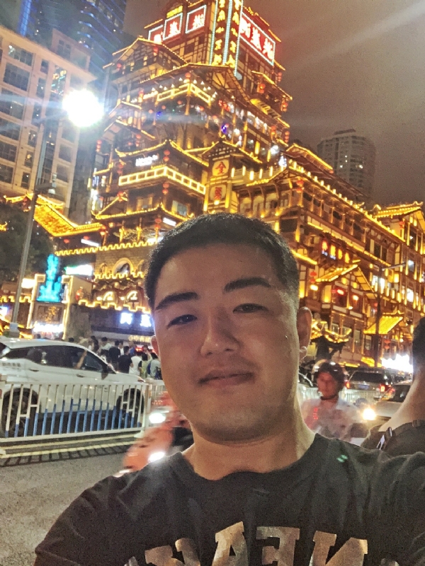 钢铁侠的第一张照片--哈尔滨相亲服务中心