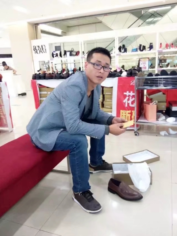 借我你的手的第一张照片--哈尔滨相亲服务中心