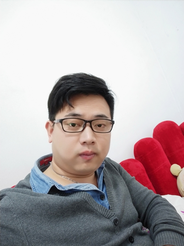 何必在亿的第一张照片--哈尔滨相亲服务中心