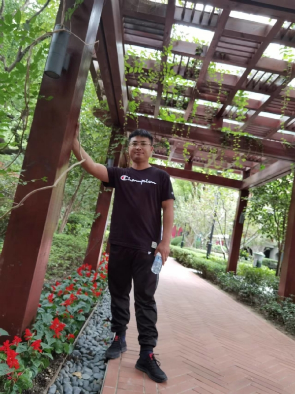 会飞的鱼的第三张照片--哈尔滨相亲服务中心