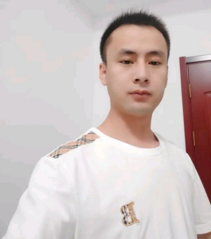 海阔天空的第一张照片--哈尔滨相亲服务中心