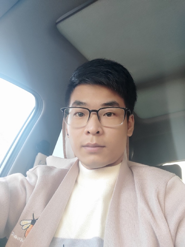 小奕的第一张照片--哈尔滨相亲服务中心