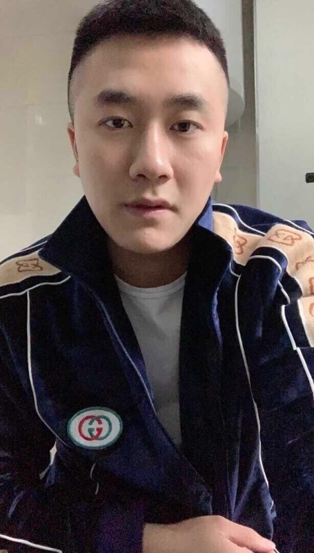 凌毅的第一张照片--哈尔滨相亲服务中心