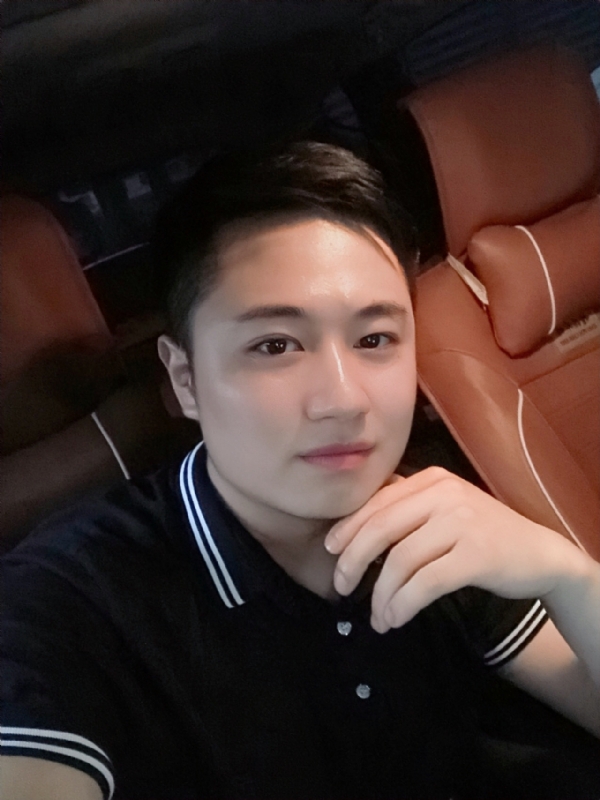 生活再继续的第一张照片--哈尔滨相亲服务中心