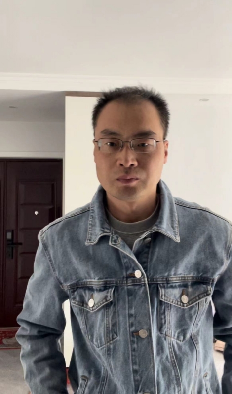 墨灬白的第二张照片--哈尔滨相亲服务中心