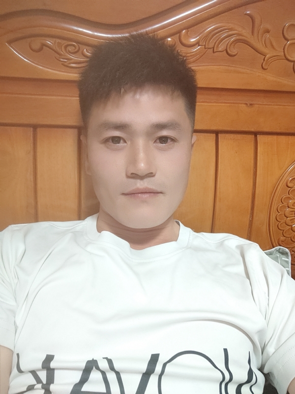 网球罗的第三张照片--哈尔滨相亲服务中心