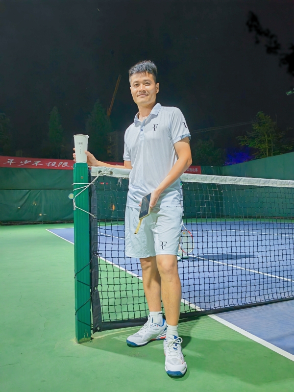 网球罗的第五张照片--哈尔滨相亲服务中心