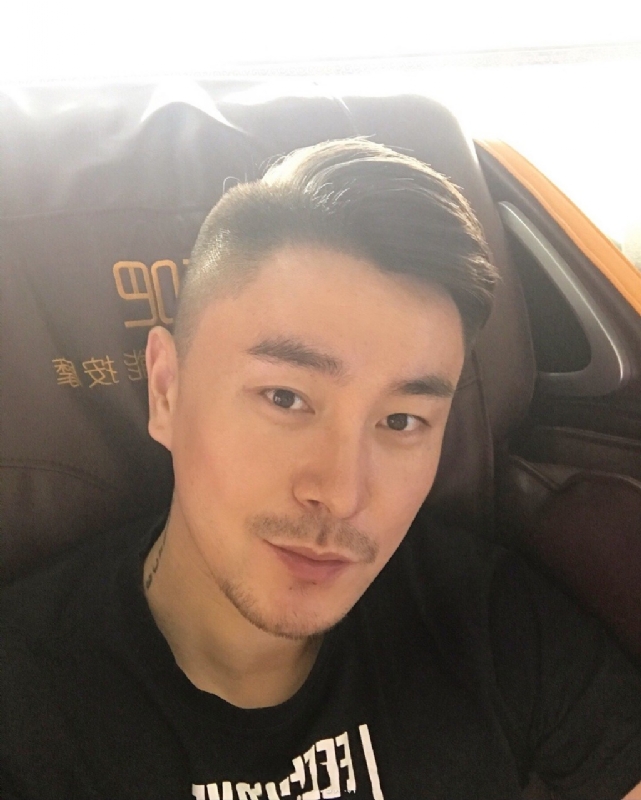 郑Sir的第二张照片--哈尔滨相亲服务中心