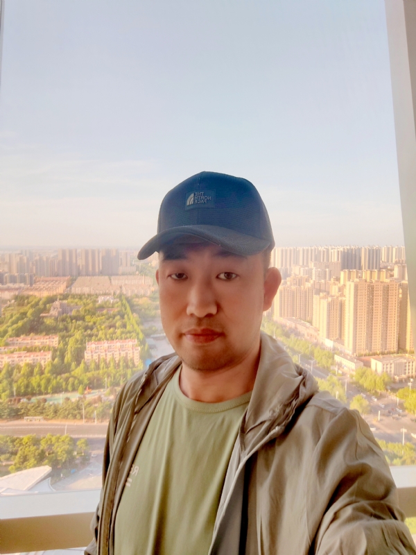 勇攀高峰的第二张照片--哈尔滨相亲服务中心