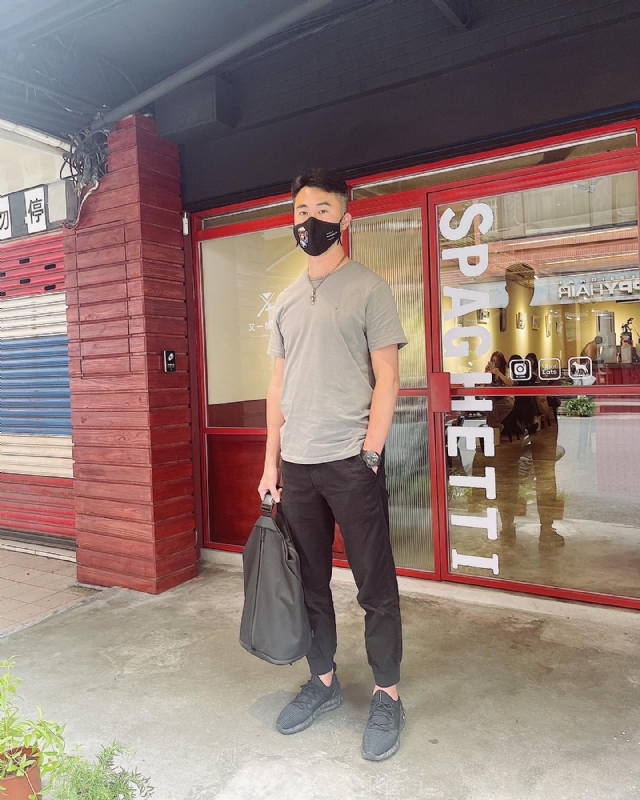 酒商安迪的第一张照片--哈尔滨相亲服务中心