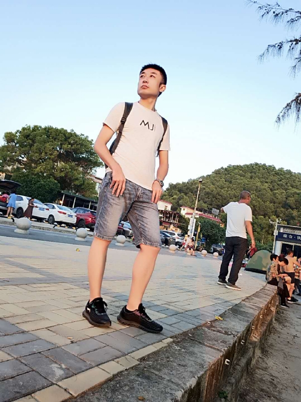 俊皓的第一张照片--哈尔滨相亲服务中心