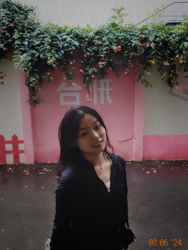 范范的丸子头的第一张照片--哈尔滨相亲服务中心