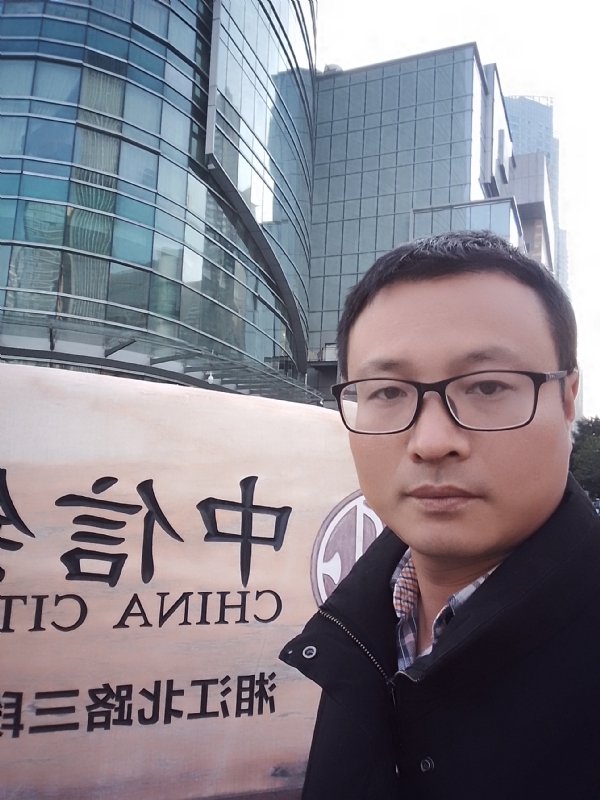 晚秋的第一张照片--哈尔滨相亲服务中心