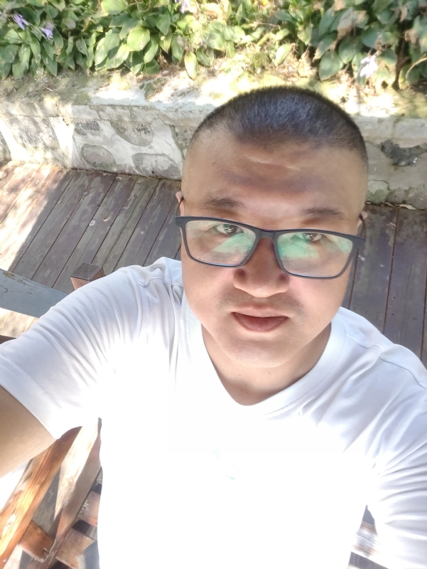 羊十八的第一张照片--哈尔滨相亲服务中心