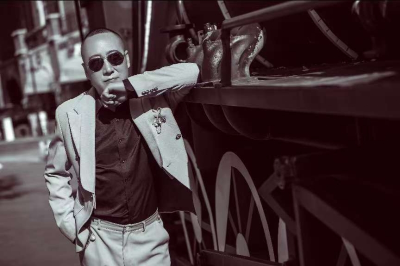 孤独燃烧的第一张照片--哈尔滨相亲服务中心