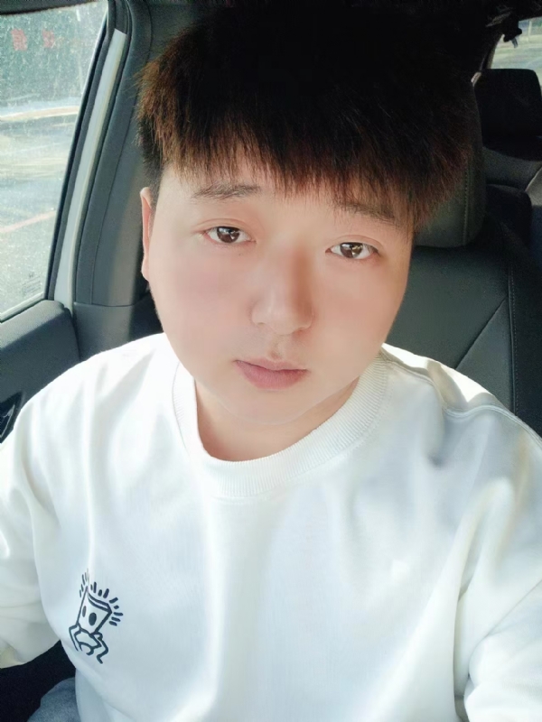 可乐加冰的第一张照片--哈尔滨相亲服务中心