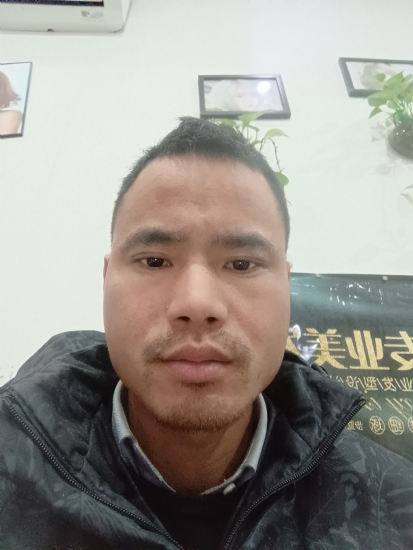 liuliyong的第一张照片--哈尔滨相亲服务中心