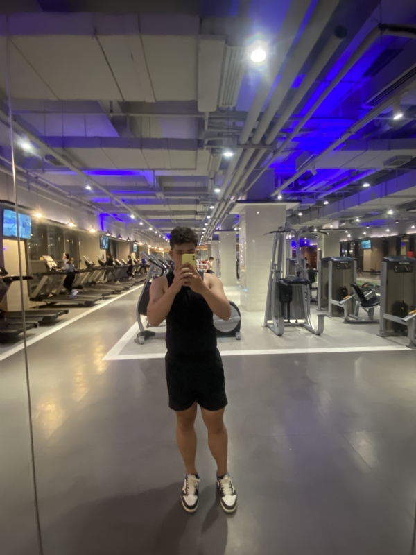 阿龙设计师的第六张照片--哈尔滨相亲服务中心