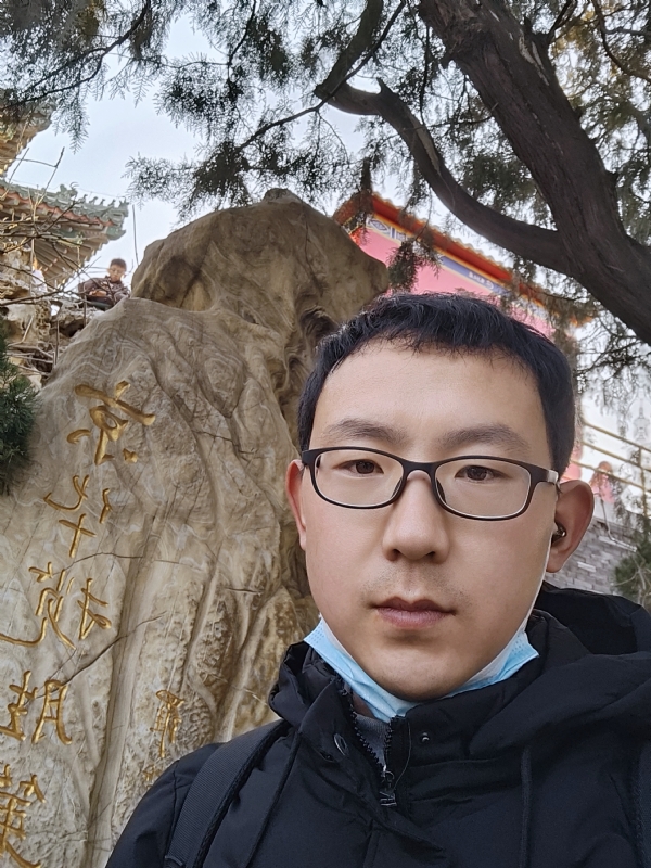 小徐要努力的第一张照片--哈尔滨相亲服务中心