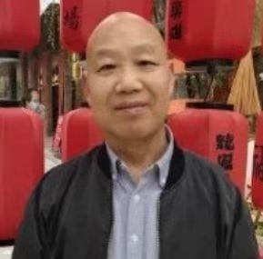 教师作家诗人的第一张照片--哈尔滨相亲服务中心