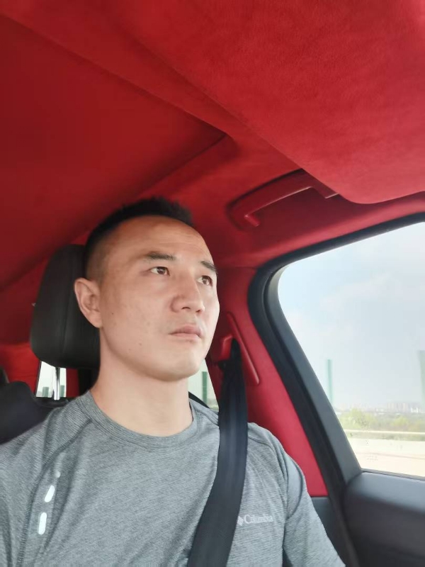 想的美的第二张照片--哈尔滨相亲服务中心