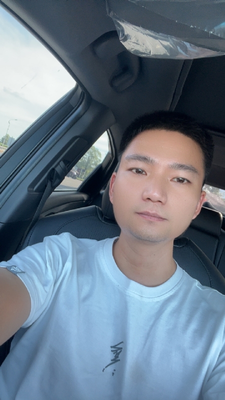 小江的第二张照片--哈尔滨相亲服务中心