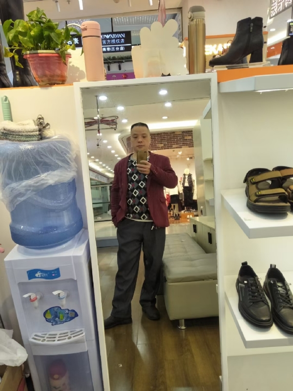 真诚征婚的第四张照片--哈尔滨相亲服务中心