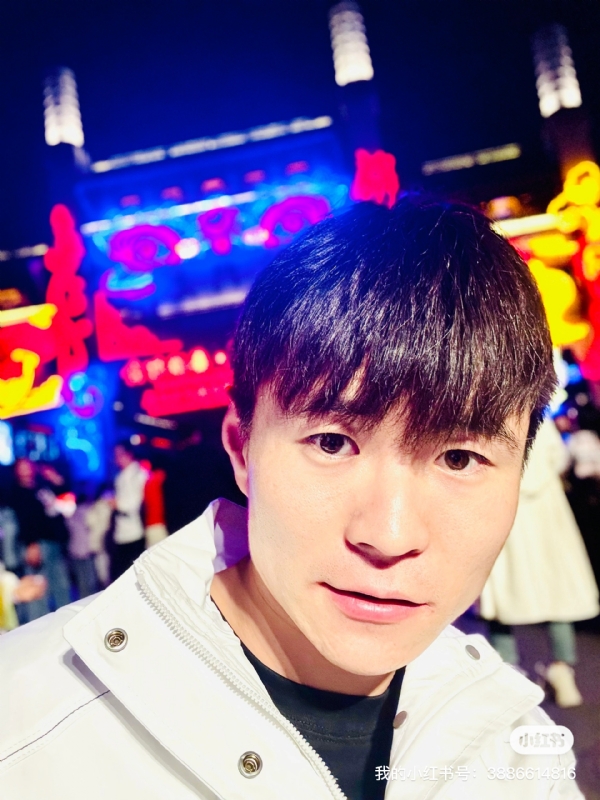 两年又三年的第二张照片--哈尔滨相亲服务中心