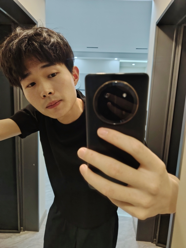 杨苏帝的第二张照片--哈尔滨相亲服务中心