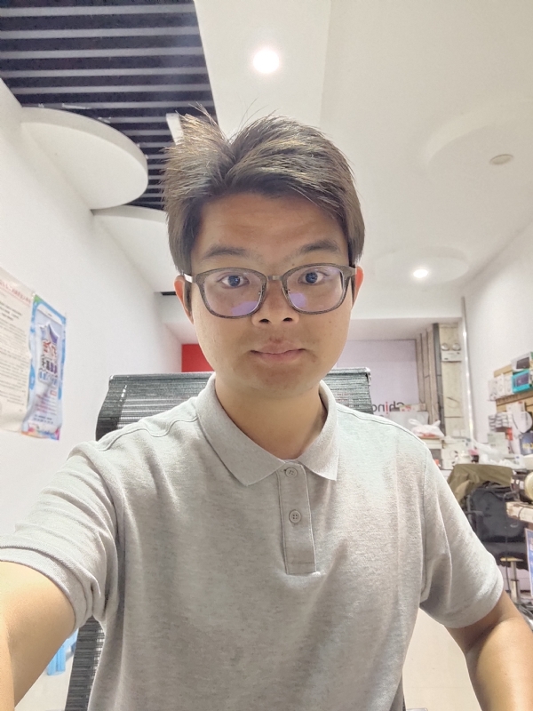 华兴通讯的第一张照片--哈尔滨相亲服务中心