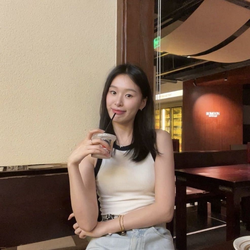 羽毛的第一张照片--哈尔滨相亲服务中心