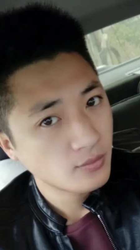 小汤米的第二张照片--哈尔滨相亲服务中心