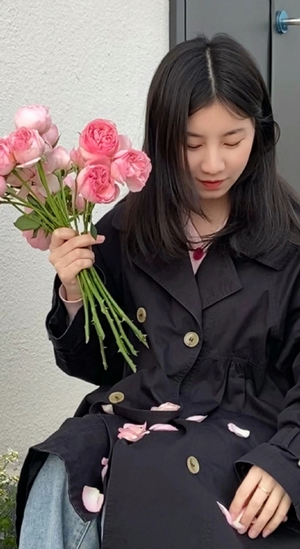 盐盐很甜的第二张照片--哈尔滨相亲服务中心