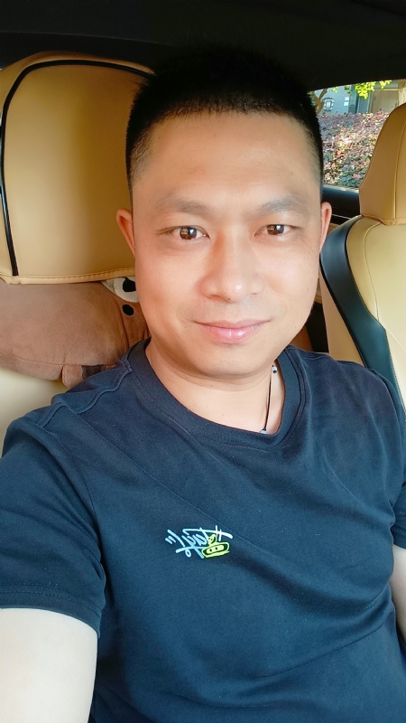 影子的第二张照片--哈尔滨相亲服务中心