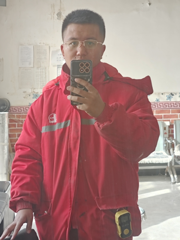 鹤某的第二张照片--哈尔滨相亲服务中心