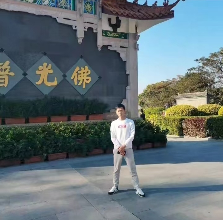 星艺的第一张照片--哈尔滨相亲服务中心