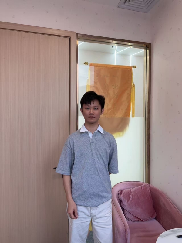 小叶子的第一张照片--哈尔滨相亲服务中心