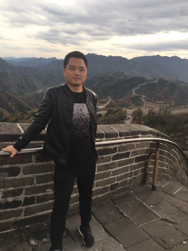 海阔天空的第一张照片--哈尔滨相亲服务中心