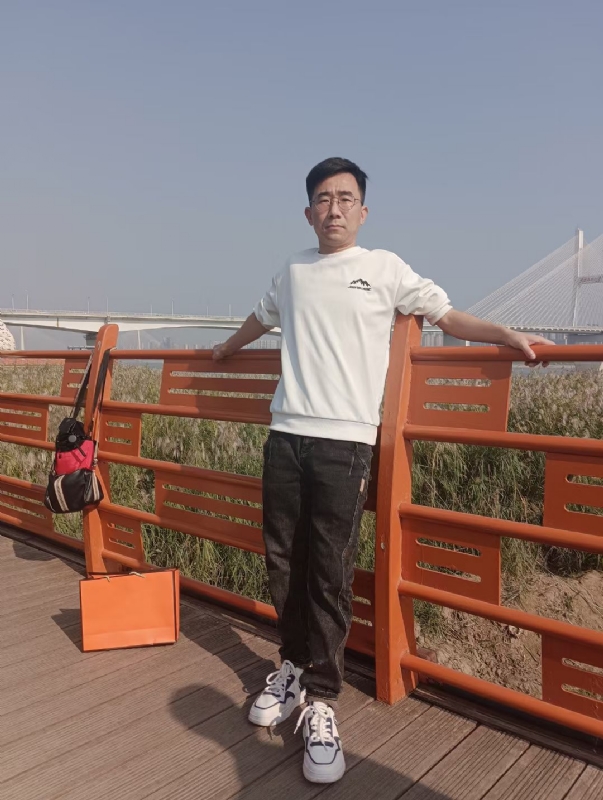 黑白的第一张照片--哈尔滨相亲服务中心