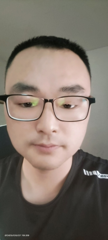 潮湿的心的第二张照片--哈尔滨相亲服务中心