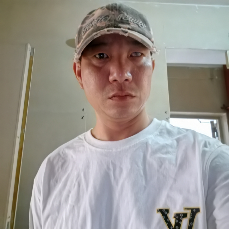 小心做人的第一张照片--哈尔滨相亲服务中心