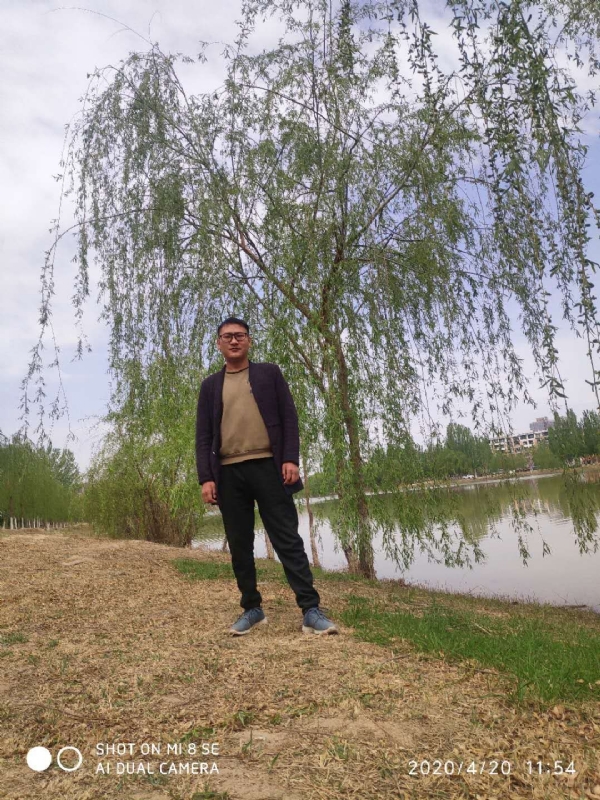 风中的烟头的第一张照片--哈尔滨相亲服务中心