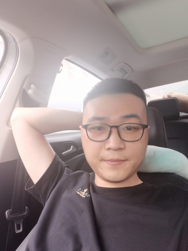 JingY的第一张照片--哈尔滨相亲服务中心